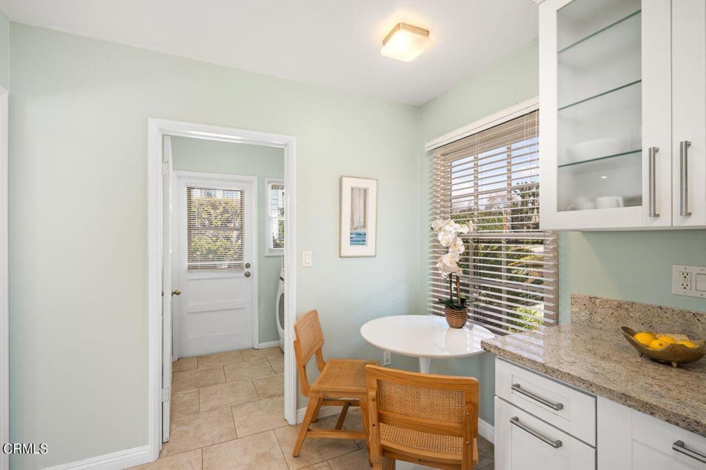 1221 S Los Robles Avenue