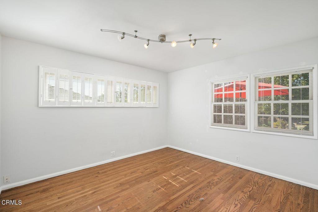 1221 S Los Robles Avenue