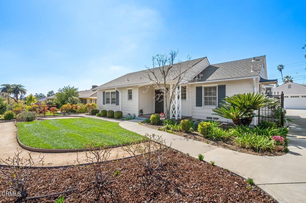 1221 S Los Robles Avenue