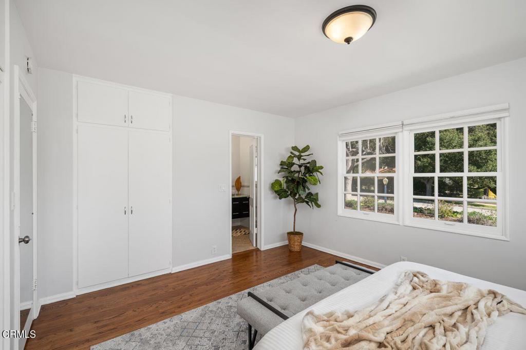 1221 S Los Robles Avenue