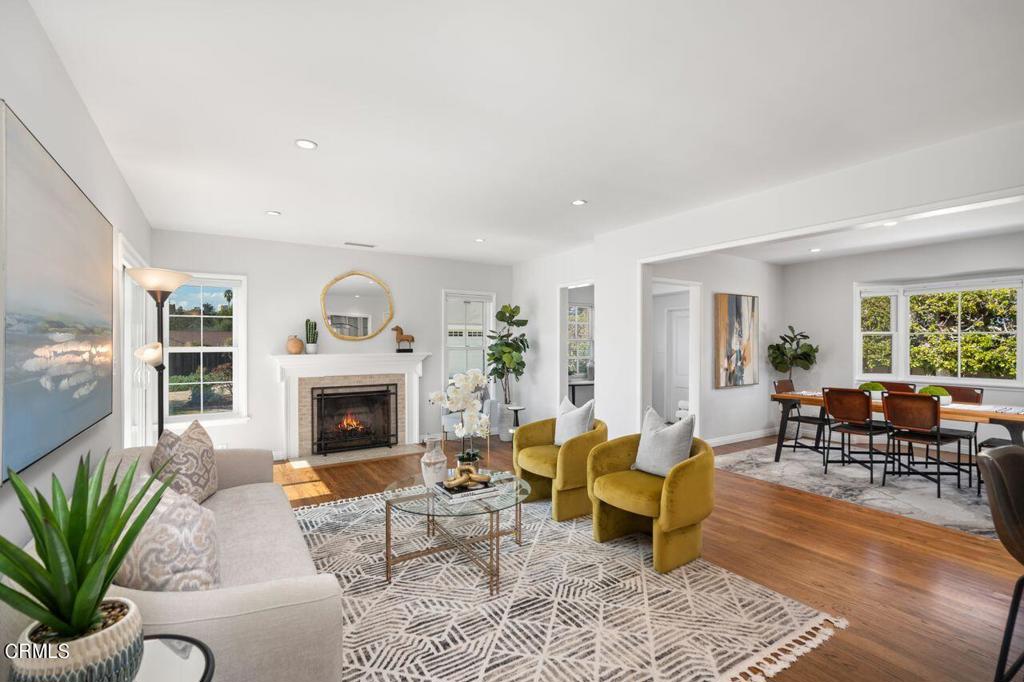 1221 S Los Robles Avenue