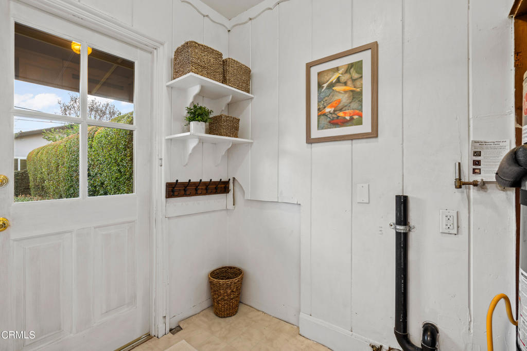 2616 Topsfield Street