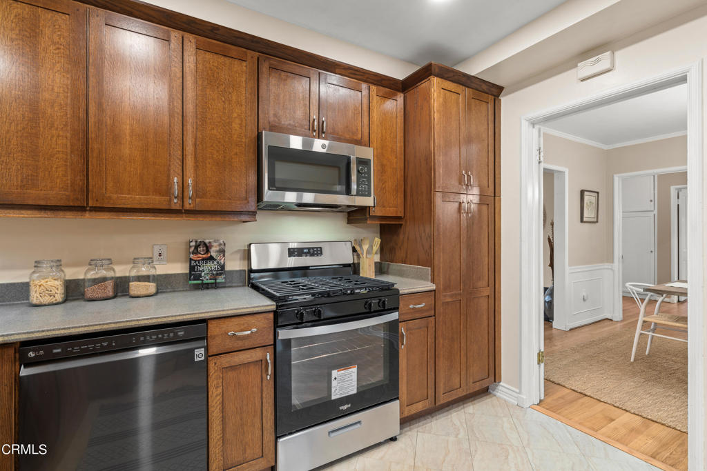 2616 Topsfield Street