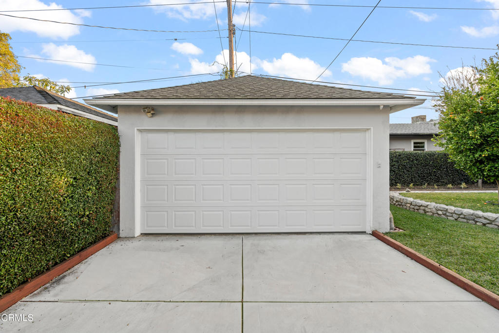 2616 Topsfield Street