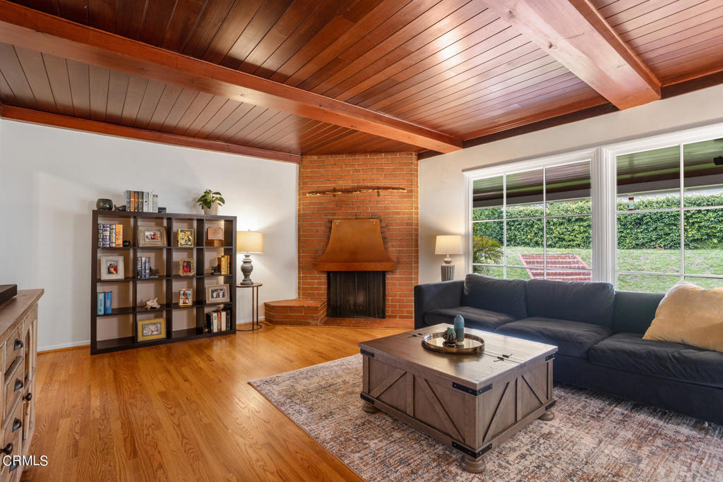 1715 E Calaveras Street