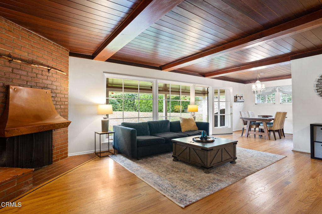 1715 E Calaveras Street