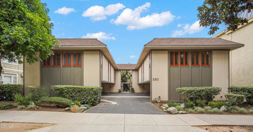 330 S Oakland Avenue 8