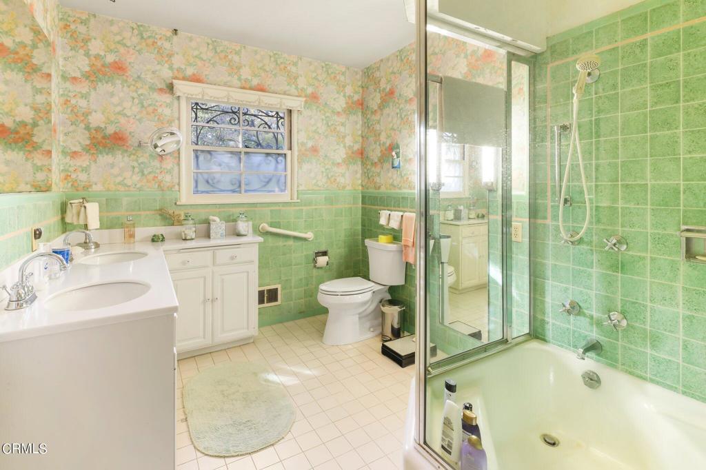 1060 San Marino Avenue