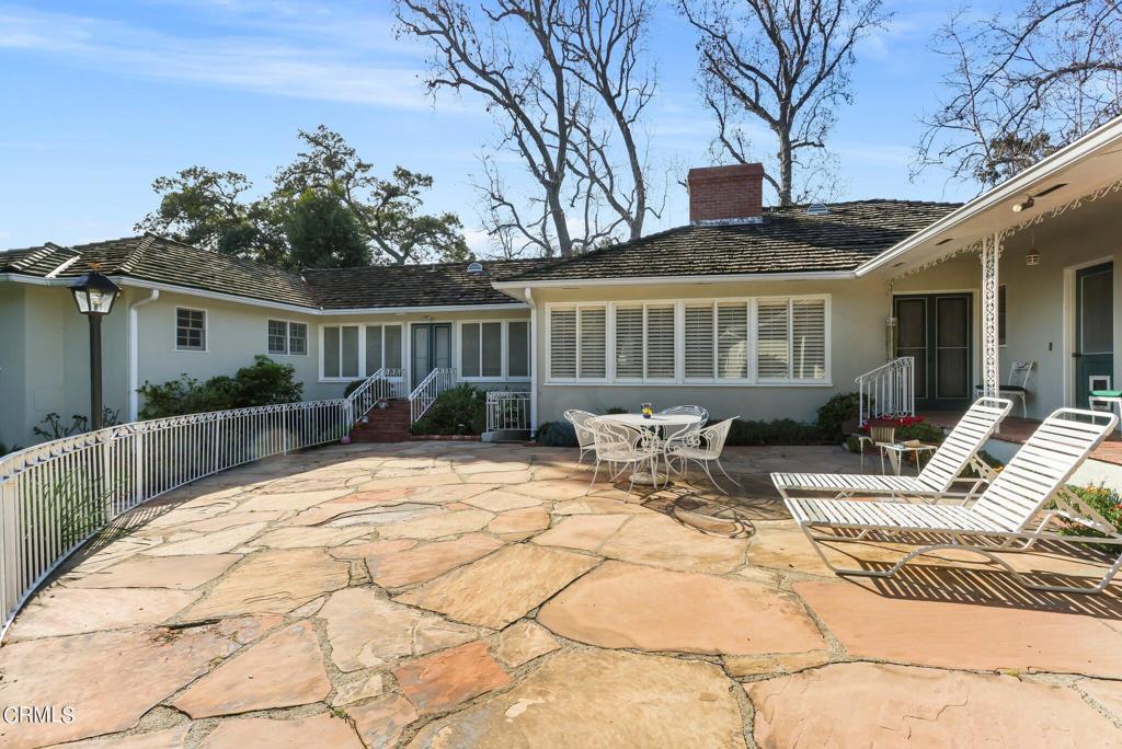 1060 San Marino Avenue