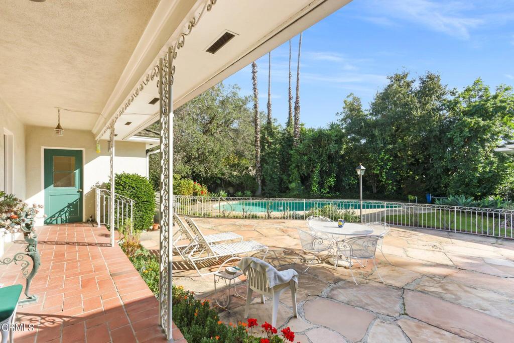 1060 San Marino Avenue