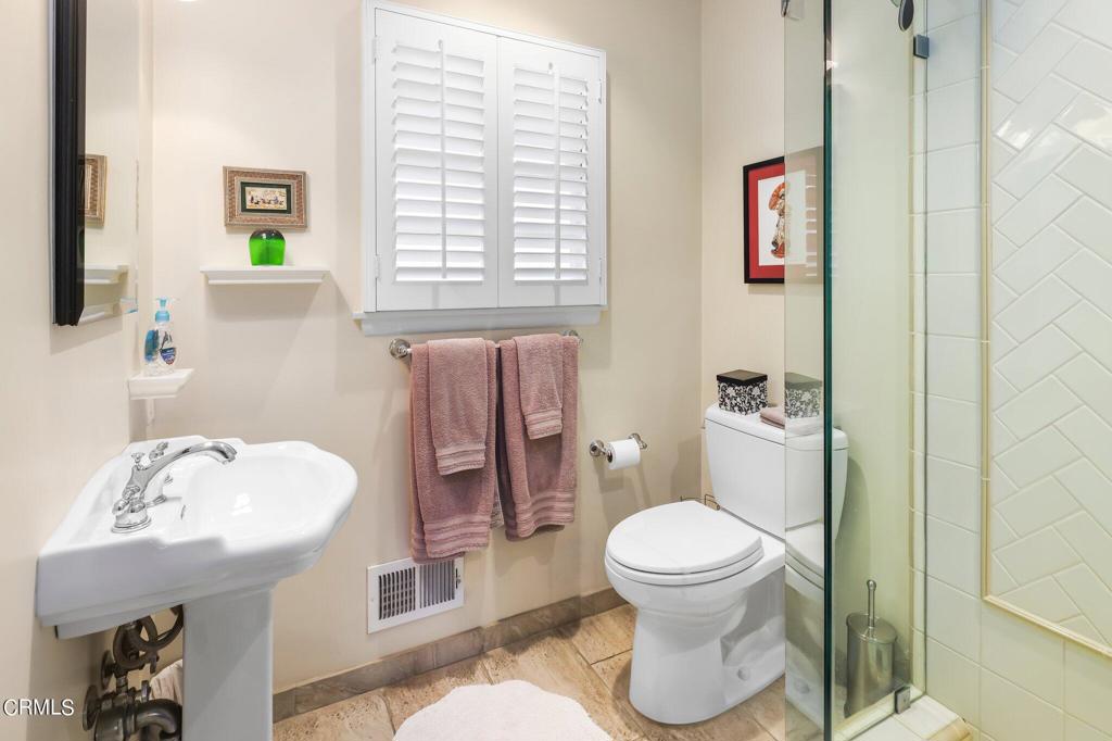 1060 San Marino Avenue