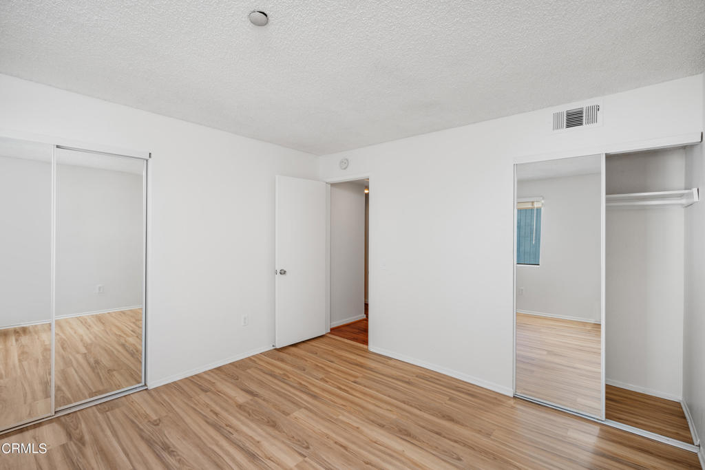 355 S Marengo Avenue 202