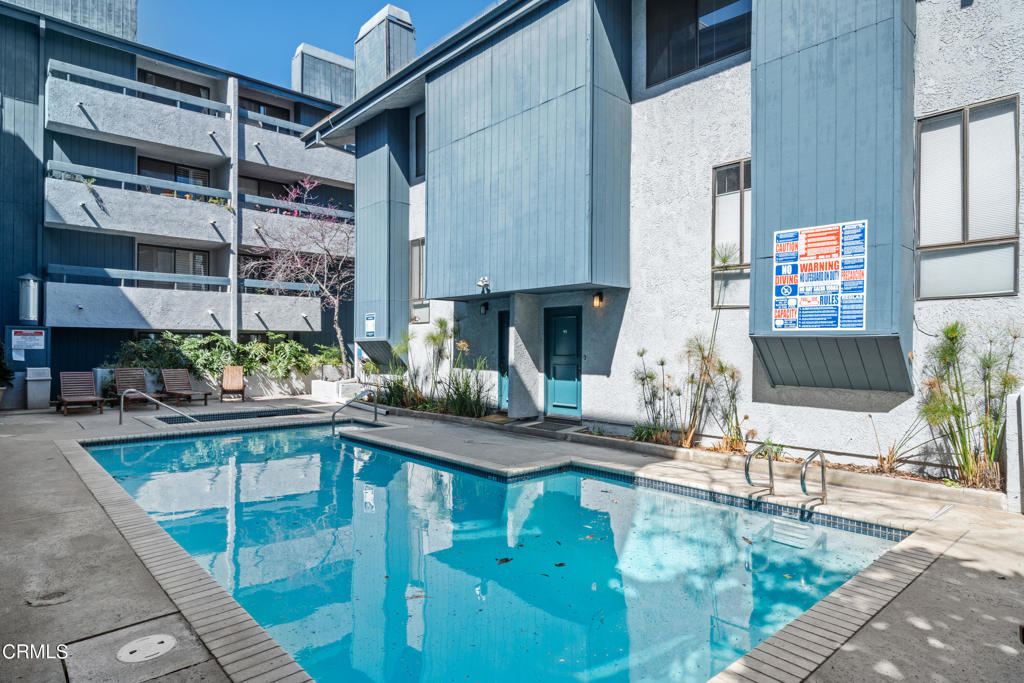 355 S Marengo Avenue 202