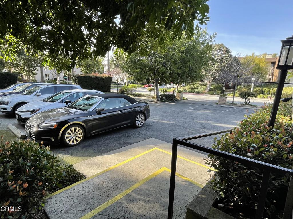 111 S Orange Grove Boulevard 309