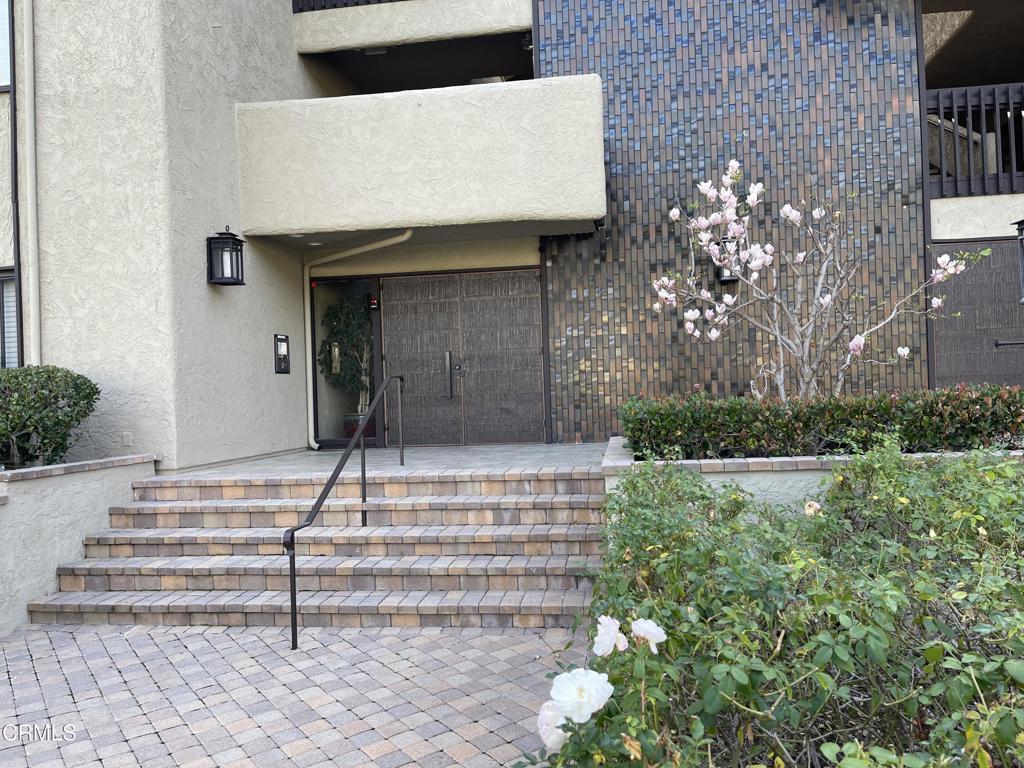 111 S Orange Grove Boulevard 309