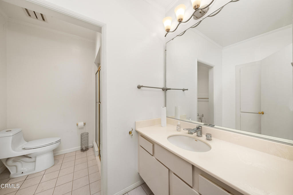 111 S Orange Grove Boulevard 309