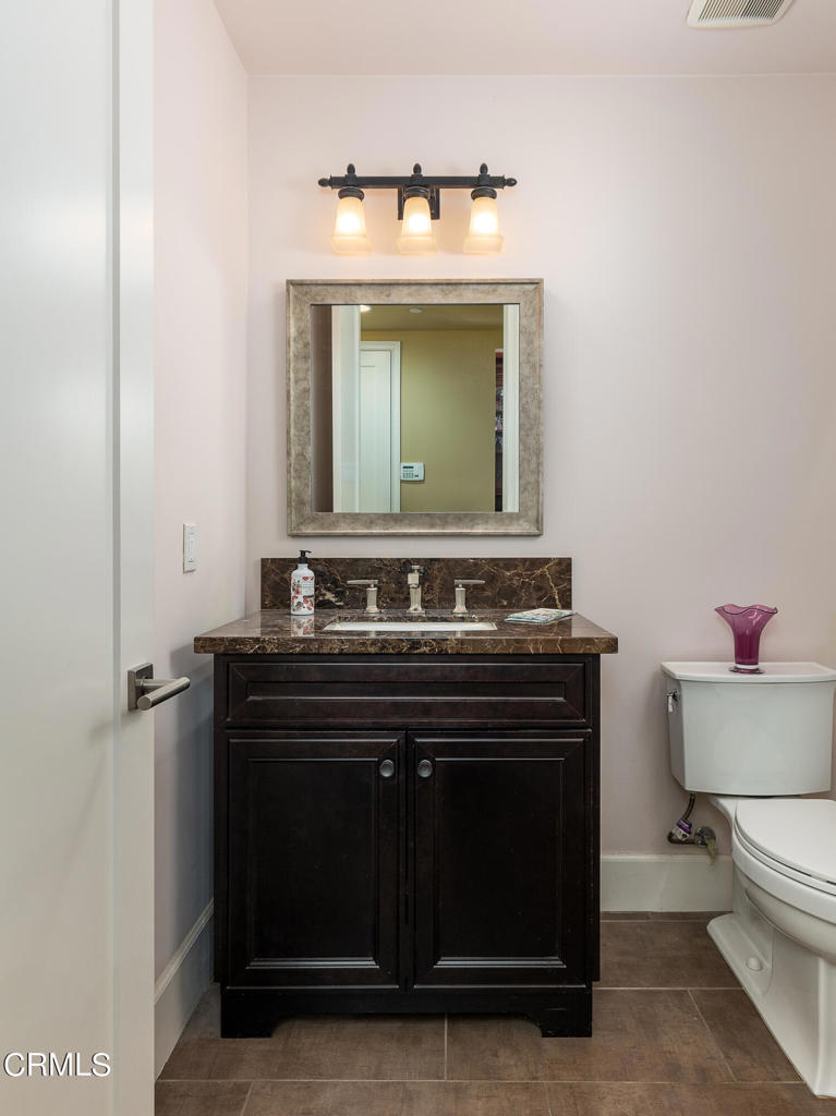 200 S Orange Grove Boulevard 207