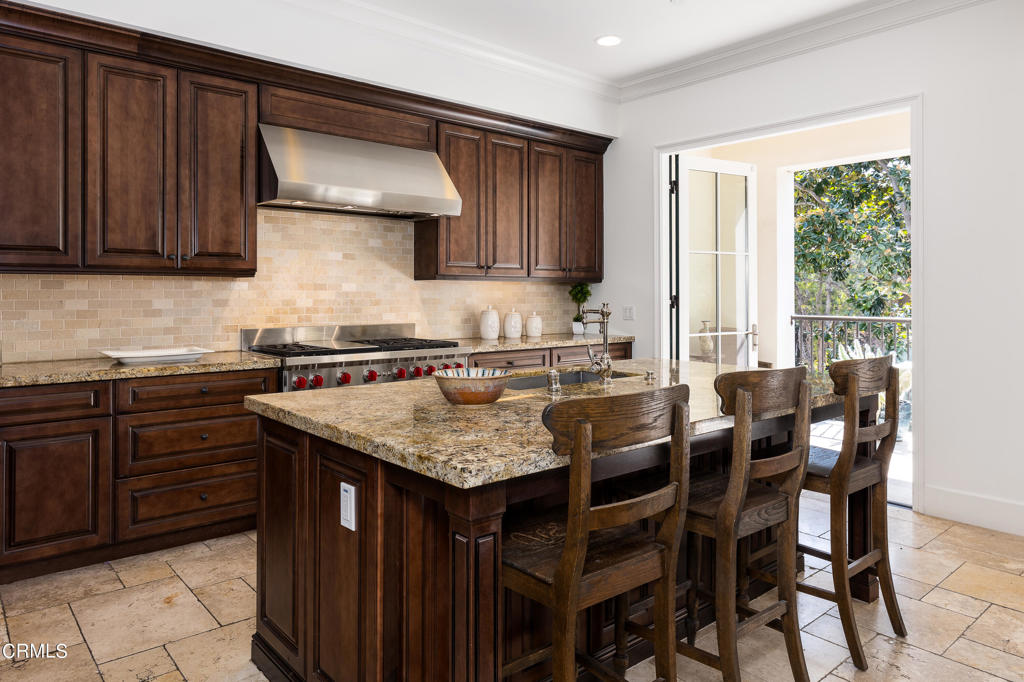 200 S Orange Grove Boulevard 207