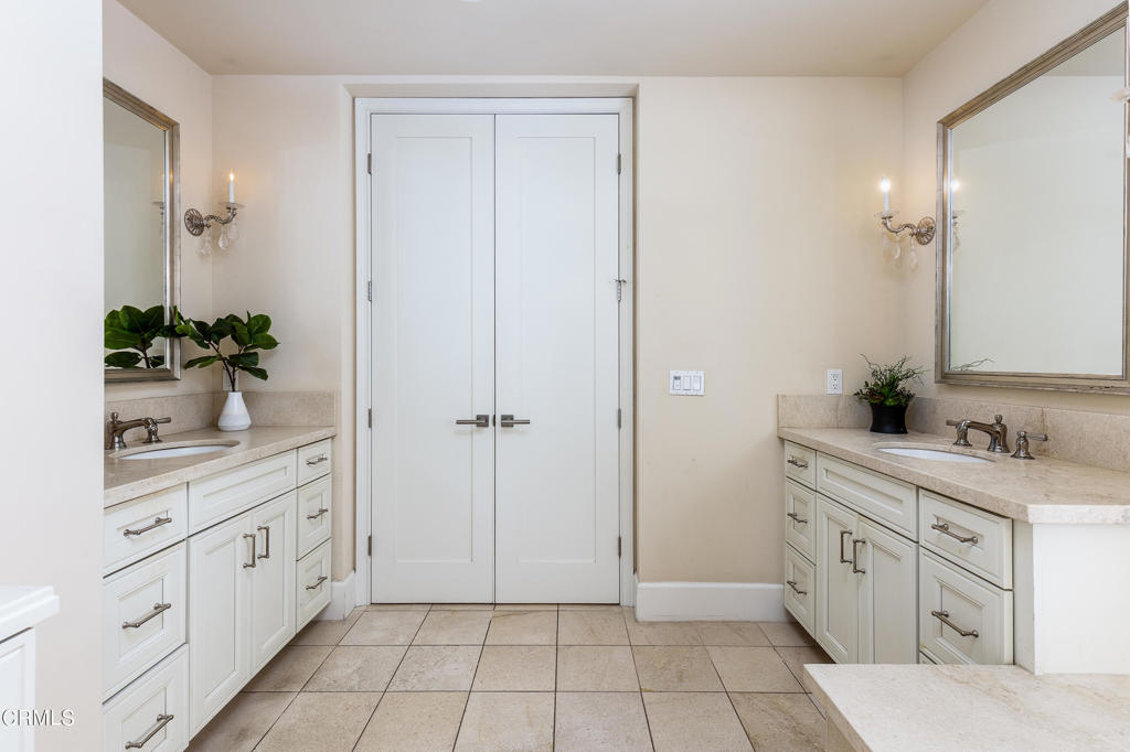 200 S Orange Grove Boulevard 207