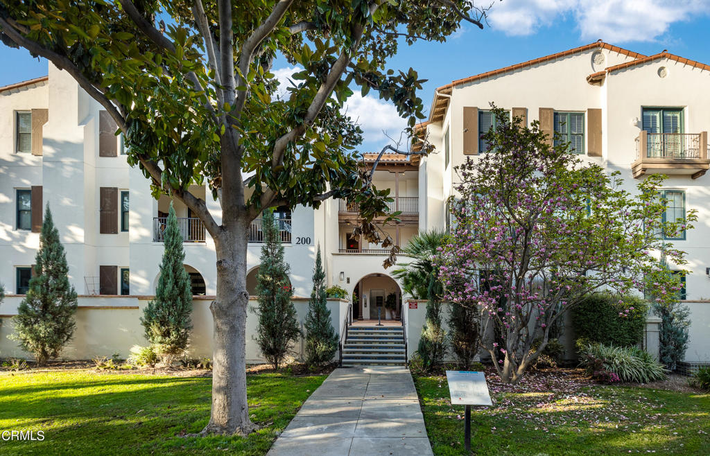 200 S Orange Grove Boulevard 207