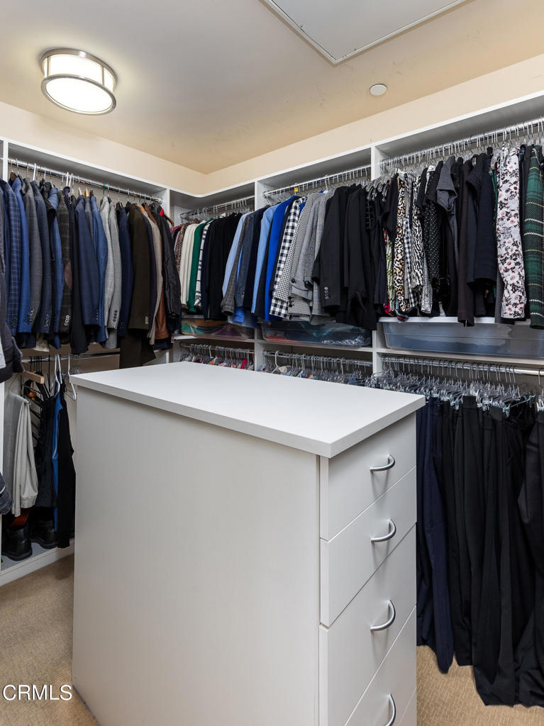 200 S Orange Grove Boulevard 207