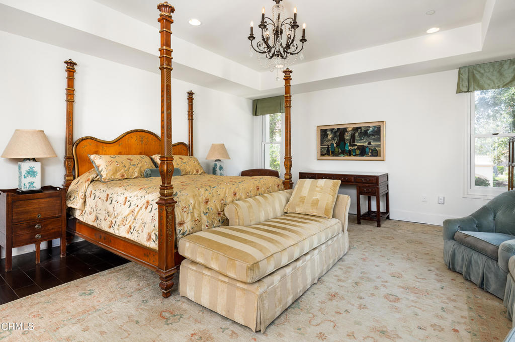 200 S Orange Grove Boulevard 207