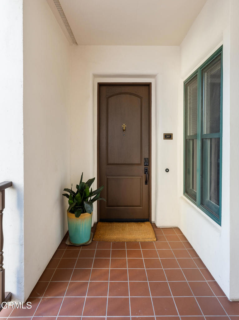 200 S Orange Grove Boulevard 207