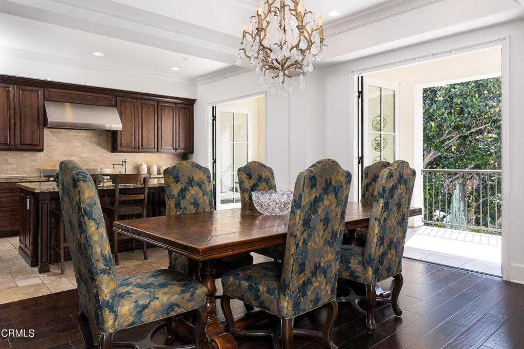 200 S Orange Grove Boulevard 207