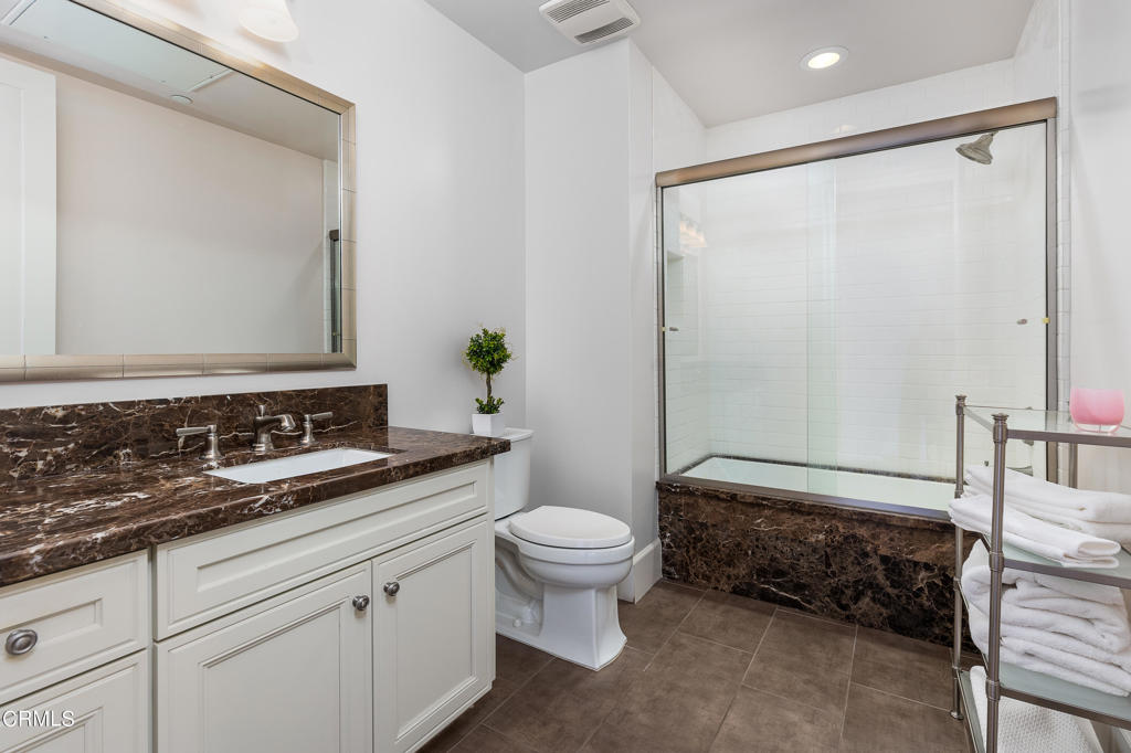 200 S Orange Grove Boulevard 207