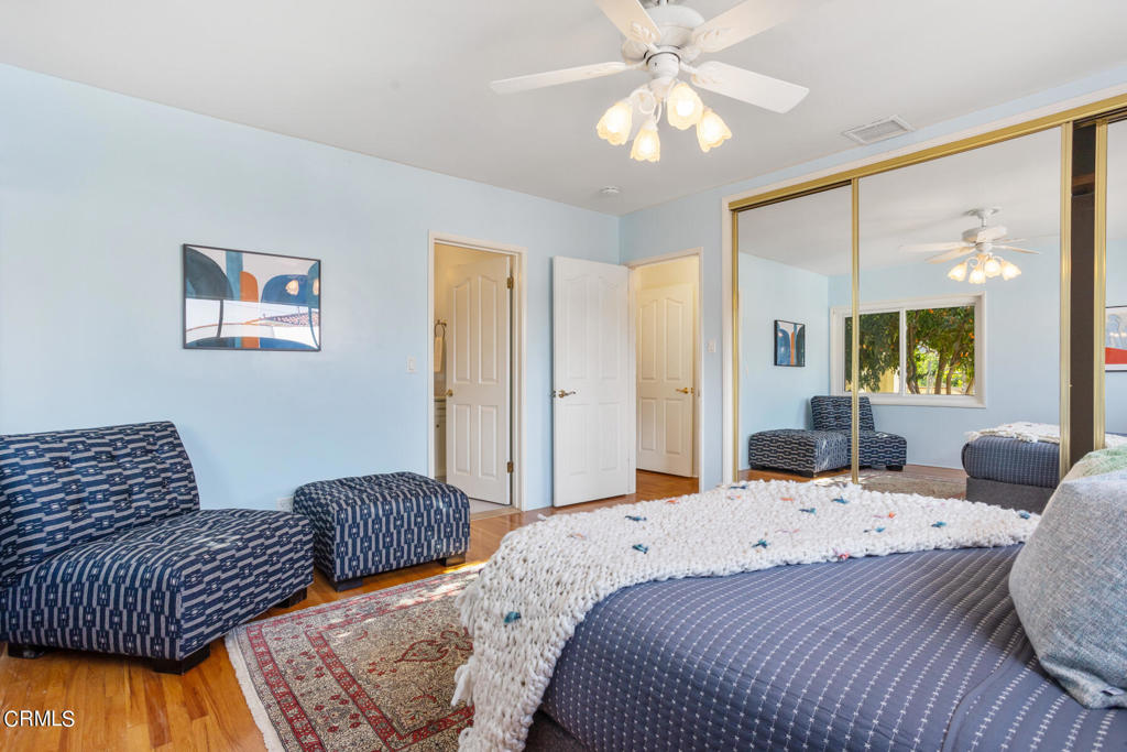 695 Glenmore Boulevard