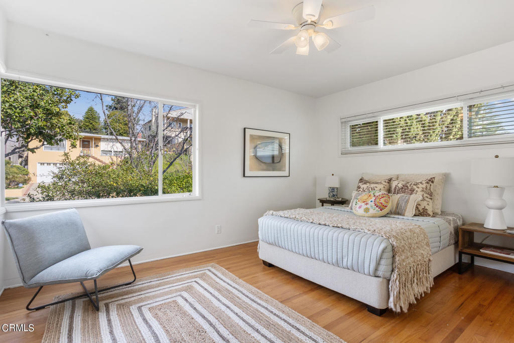 695 Glenmore Boulevard