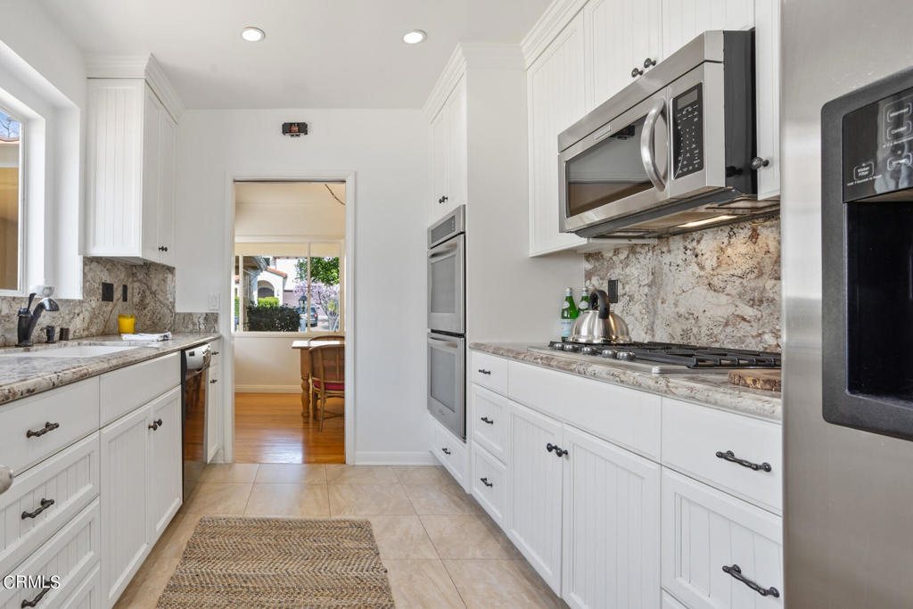 695 Glenmore Boulevard