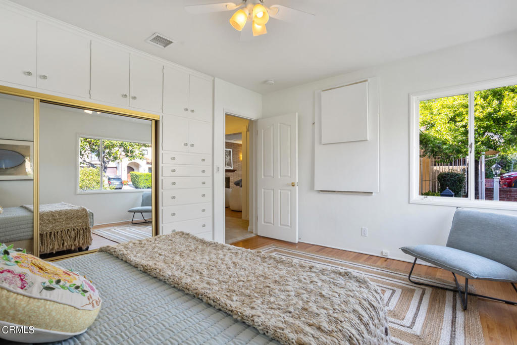 695 Glenmore Boulevard