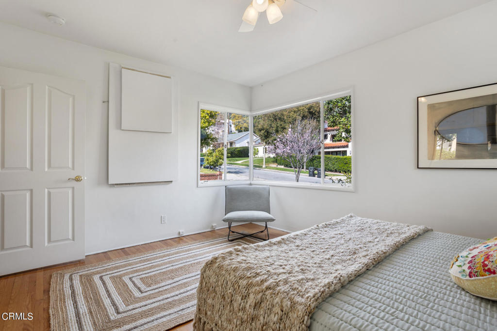 695 Glenmore Boulevard