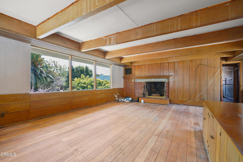 5632 Green Oak Drive