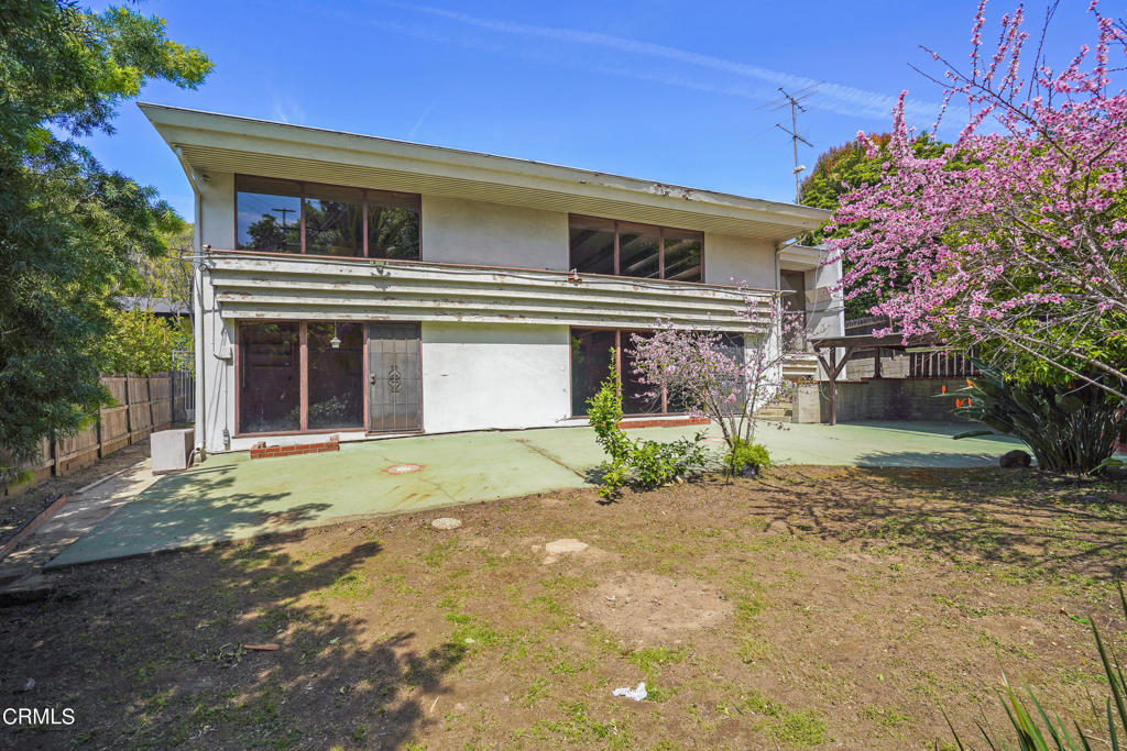 5632 Green Oak Drive