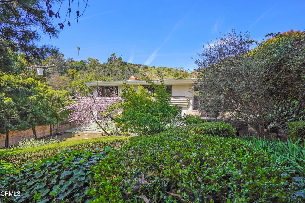 5632 Green Oak Drive