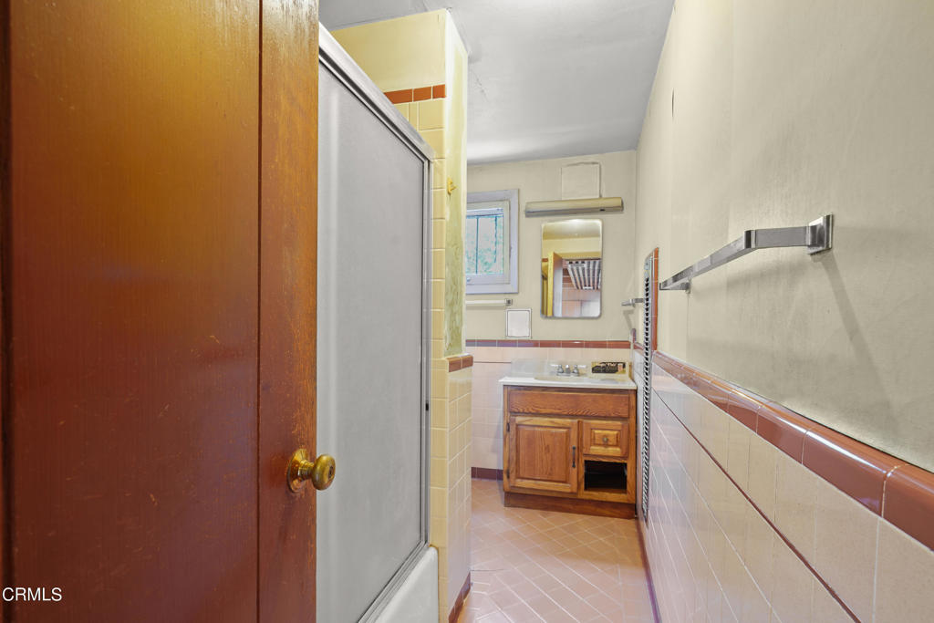 5632 Green Oak Drive