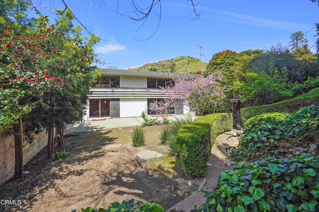 5632 Green Oak Drive