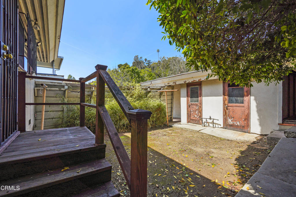 5632 Green Oak Drive