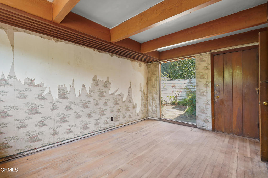 5632 Green Oak Drive