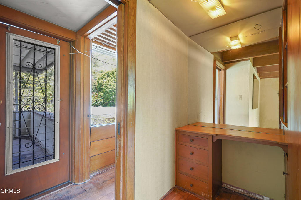 5632 Green Oak Drive