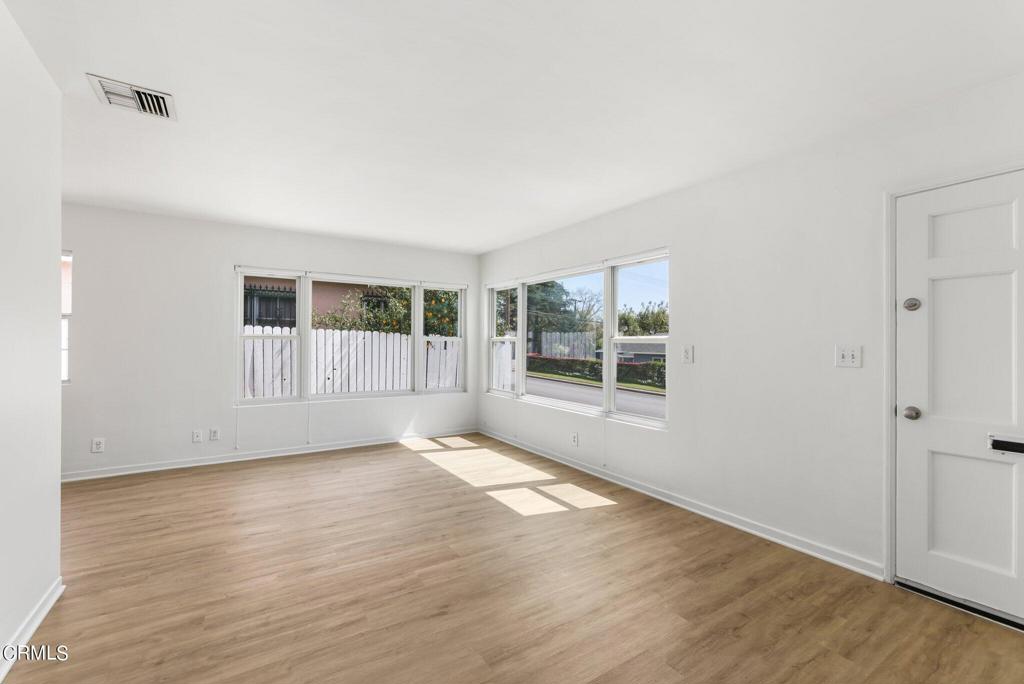 321 E Poppyfields Drive