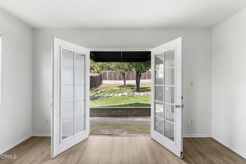 321 E Poppyfields Drive