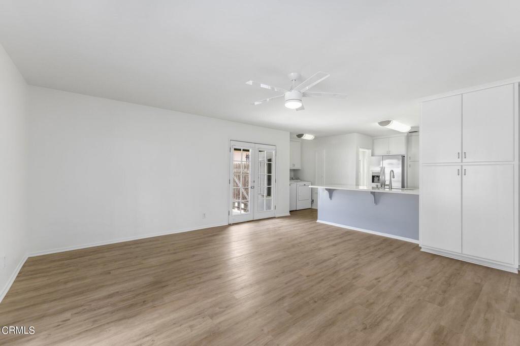 321 E Poppyfields Drive