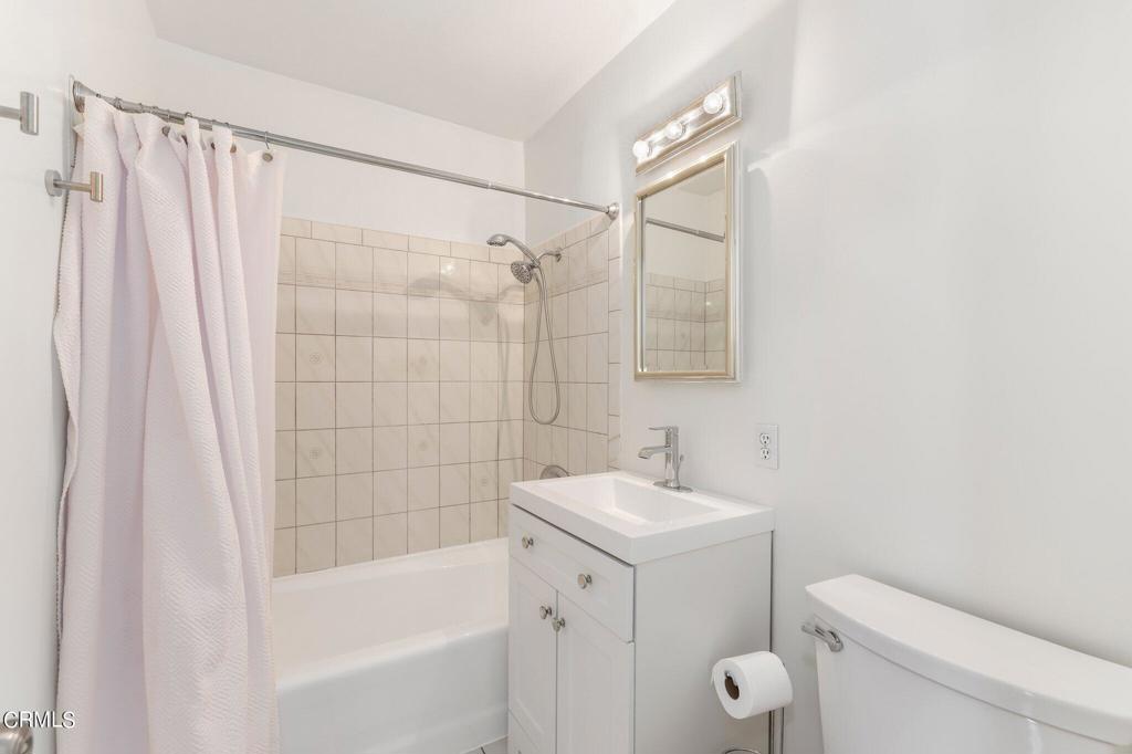 321 E Poppyfields Drive