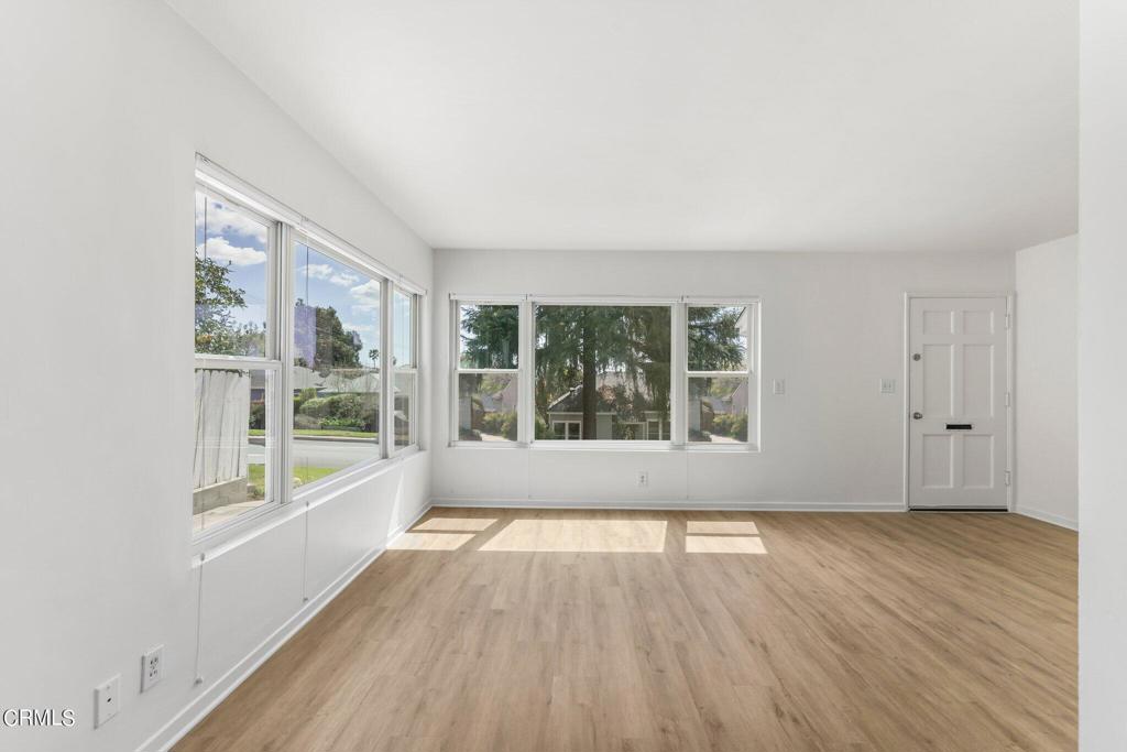 321 E Poppyfields Drive