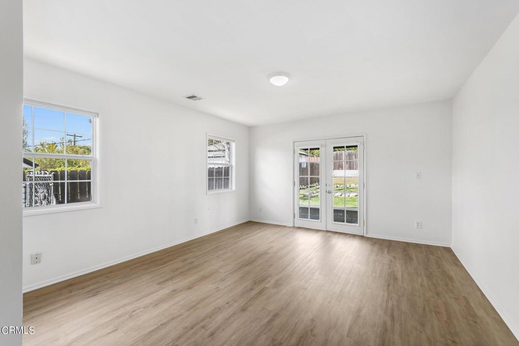 321 E Poppyfields Drive