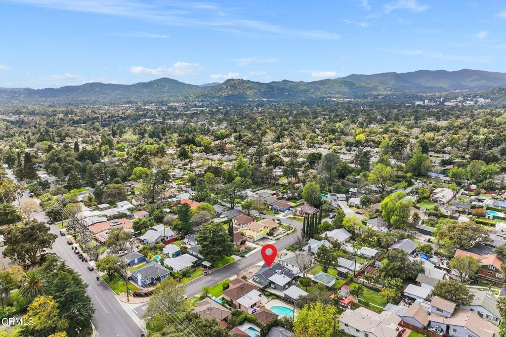 321 E Poppyfields Drive