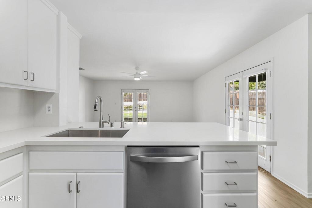 321 E Poppyfields Drive